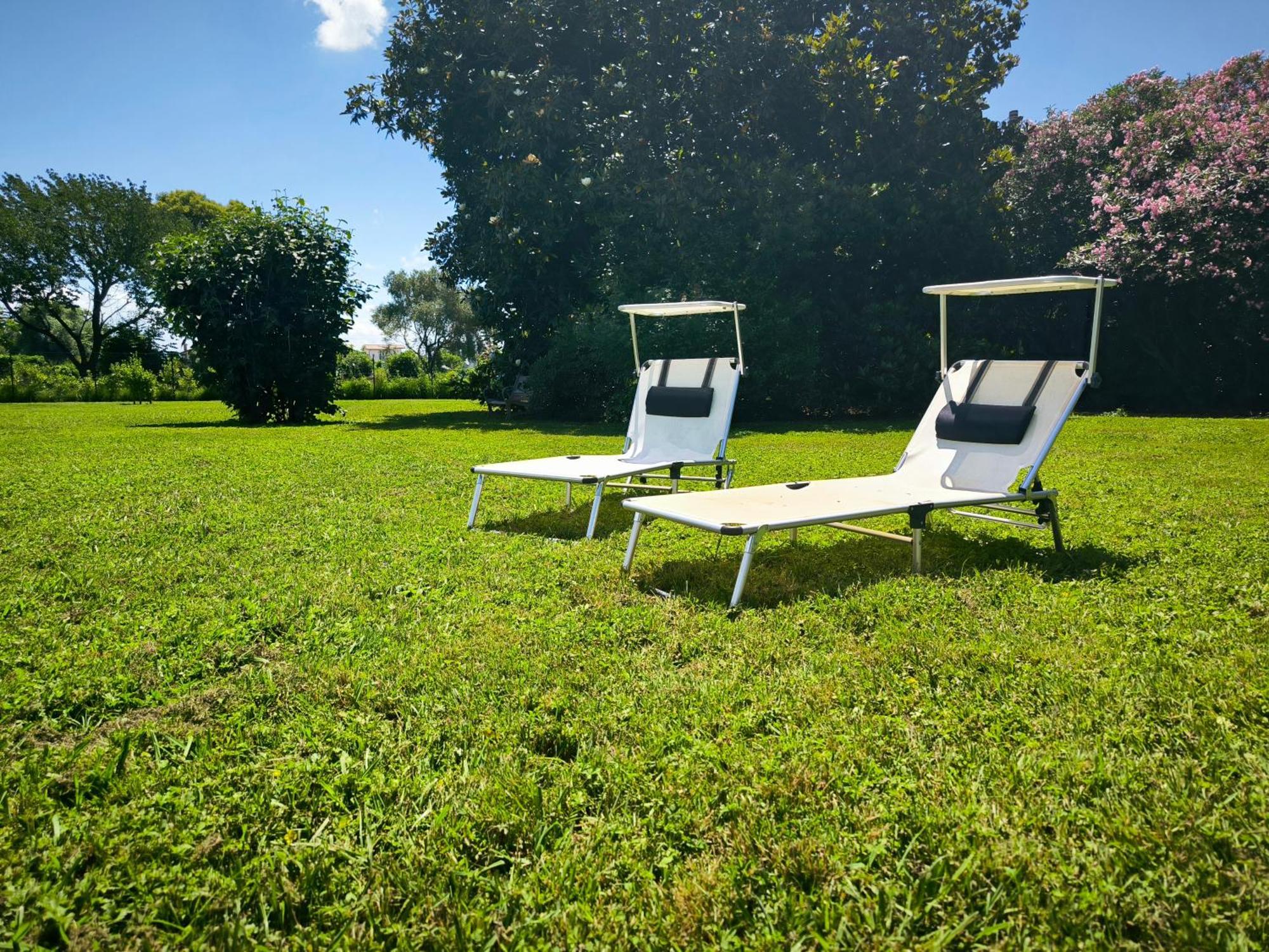 Versilia - Pietrasanta - Le Colmate Guesthouse ตอนฟาโน ภายนอก รูปภาพ