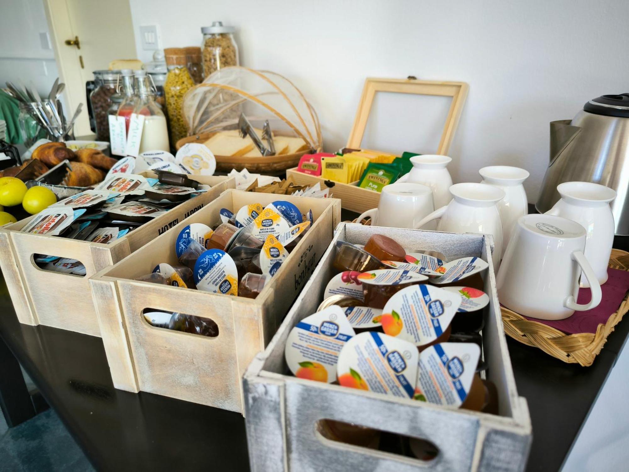 Versilia - Pietrasanta - Le Colmate Guesthouse ตอนฟาโน ภายนอก รูปภาพ